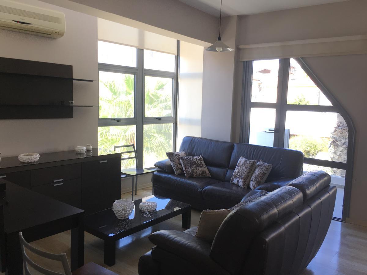 Alex Residence Larnaca Exteriör bild